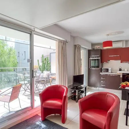 L18 Parking Terrace Ac 10mins Walk To Beaches Apartment *